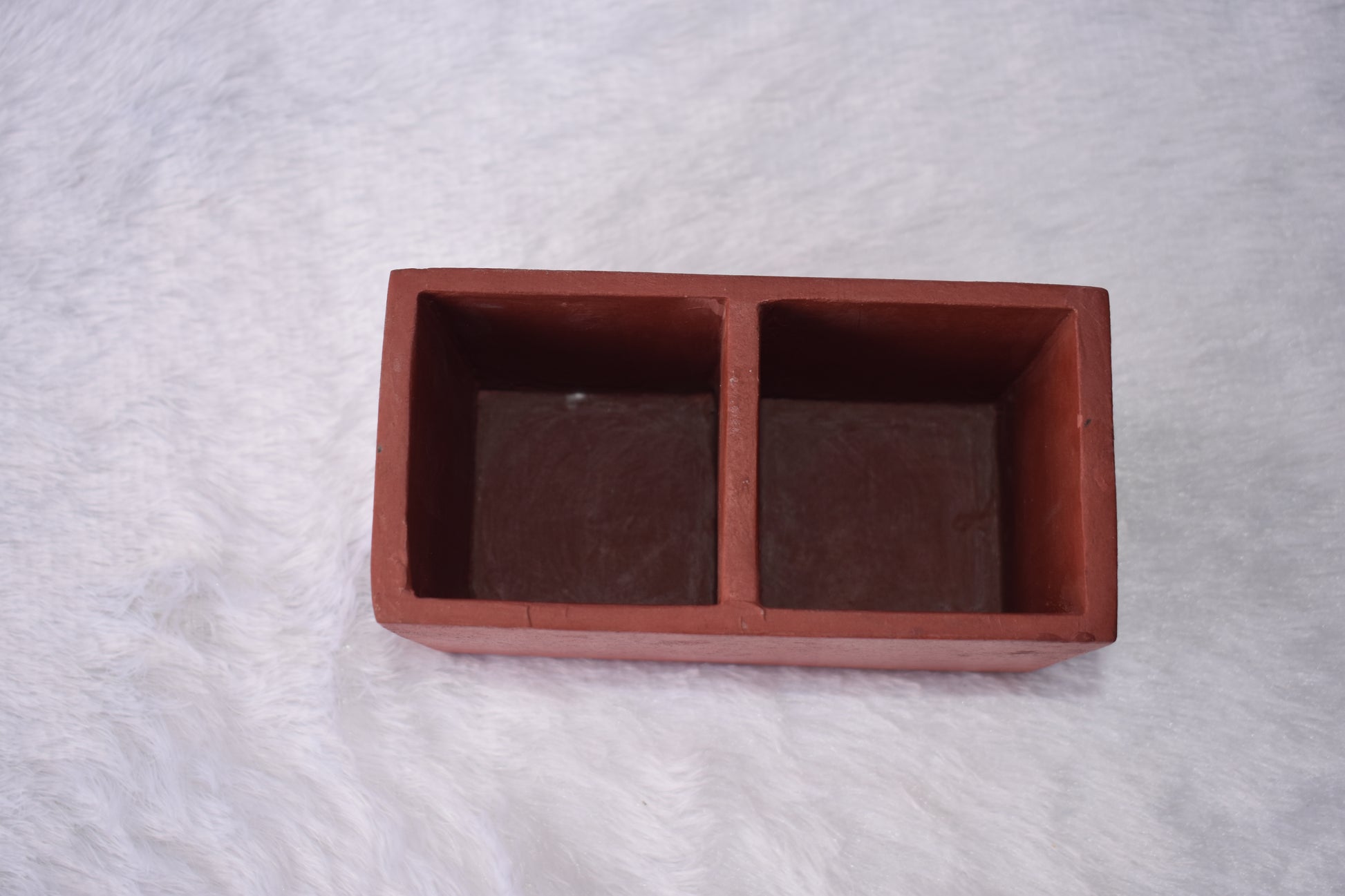 Concrete Versatile  Holder