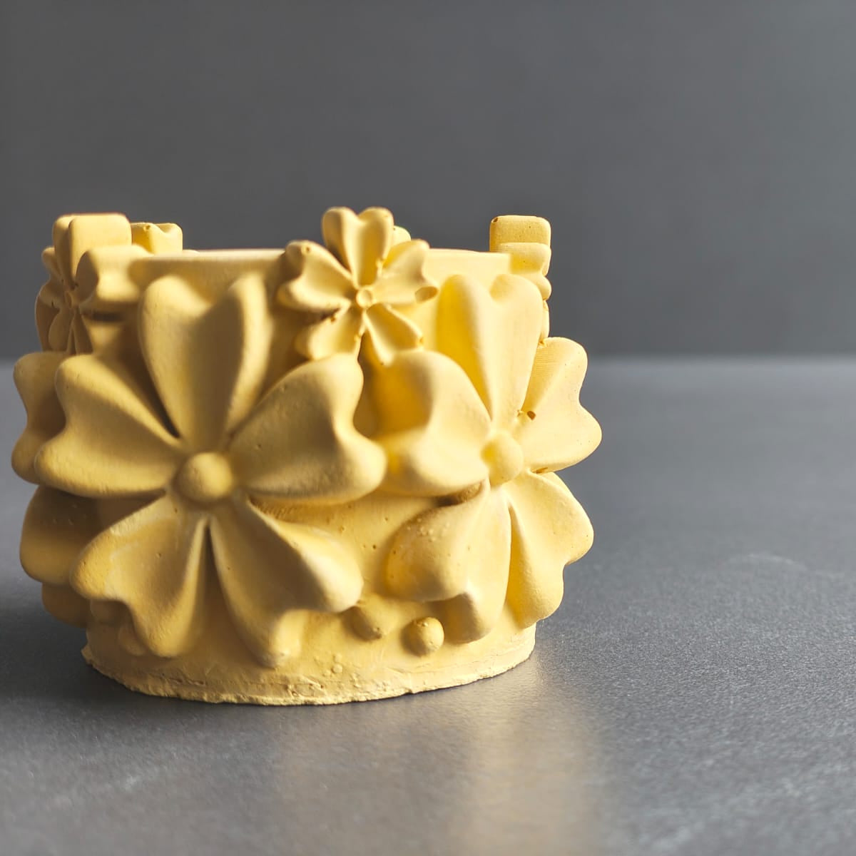 Concrete Candle Holder Yellow