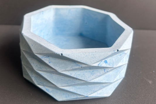 Hexagonal concrete bowl 