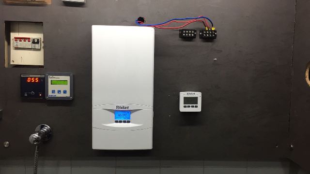 Electric Tankless Water Heater